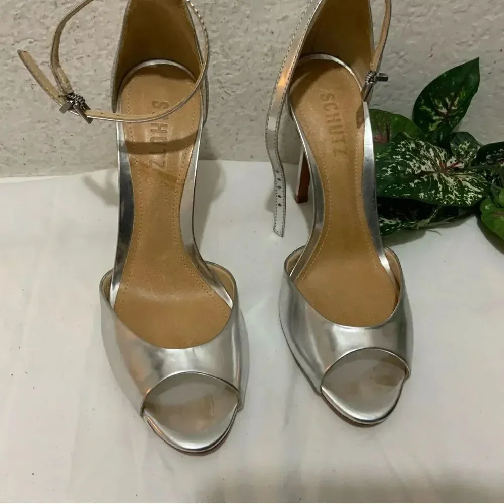 SCHUTZ new no